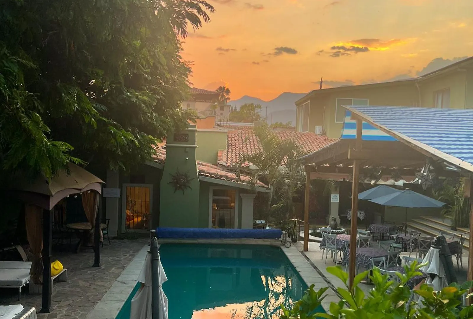 Hacienda Del Lago Boutique Hotel Ajijic